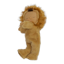 Load image into Gallery viewer, Cozy Dinkum Doll - Lion Pip
